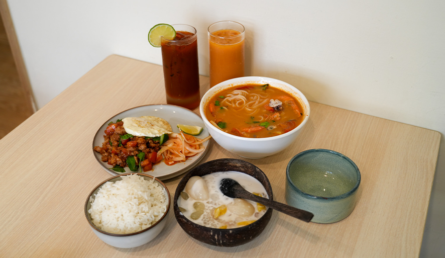 【In Thai 飲泰廚房】老宅變身泰式小吃店，一人也能大啖泰式料理！近中西區、平價美食