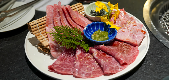 【Pankoko燒肉會所】忠義路巷弄裡的頂級燒肉，日本飛驒牛專人代烤太奢華！和牛、單點
