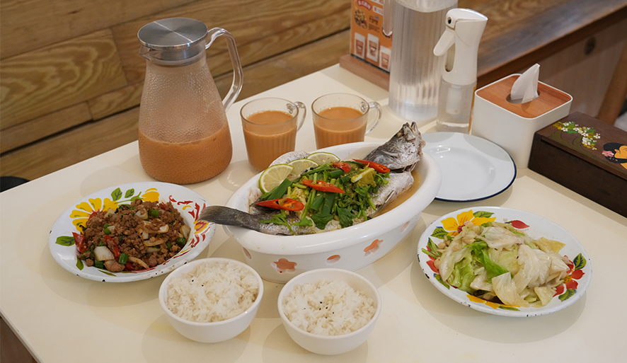 【穀泰Good Thai】正宗泰式料理，嘟嘟車可愛又好拍！菜單、訂位