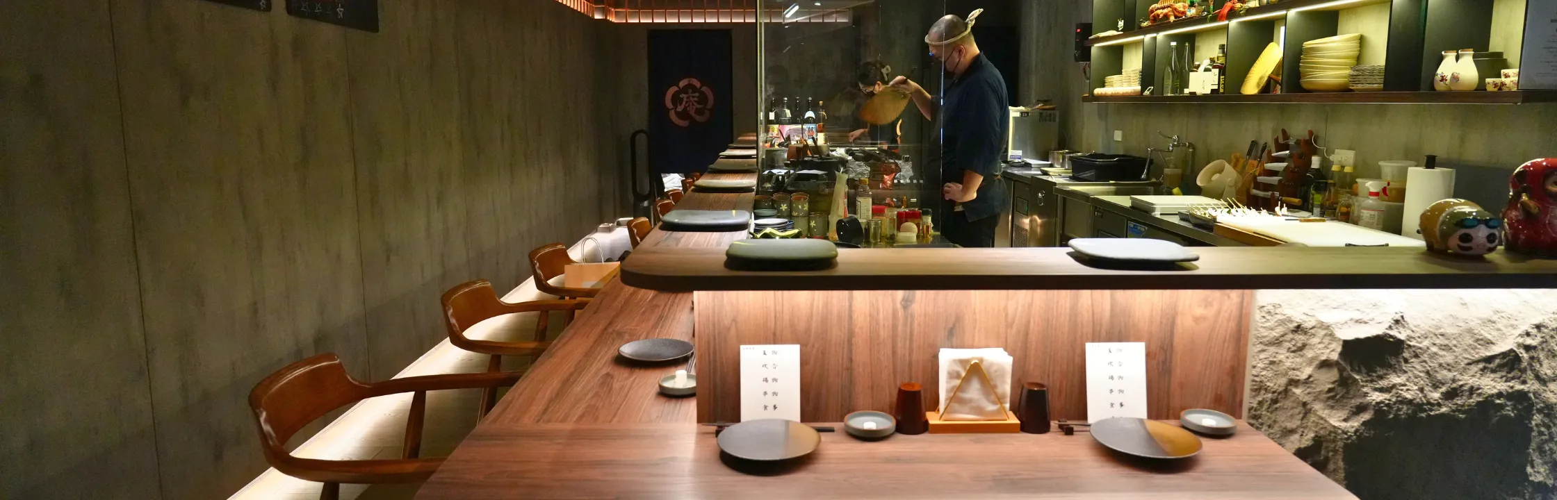 【燒鳥庵】鹽埕必吃無菜單燒鳥，主廚精選串燒好吃又有飽足感！