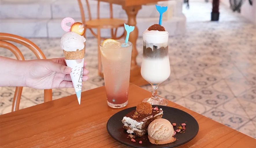 【小嶼事】粉色摩洛哥風建築，海景第一排甜點店！義式冰淇淋、網美打卡必拍