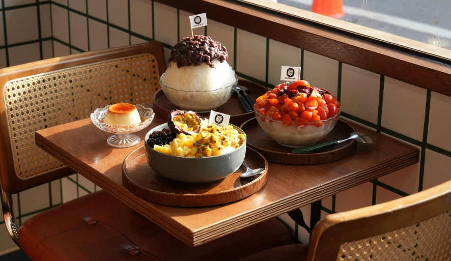 【虎甲製冰所】平價日系冰店，配料直接滿出來！自煮食材安心美味