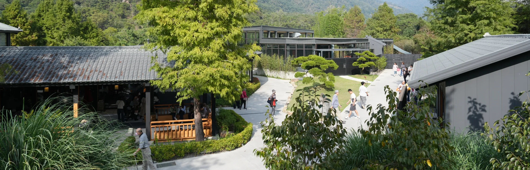 【春秋山林】人山人海也要去！在春水堂園區喝珍奶泡足浴！菜單、門票價格