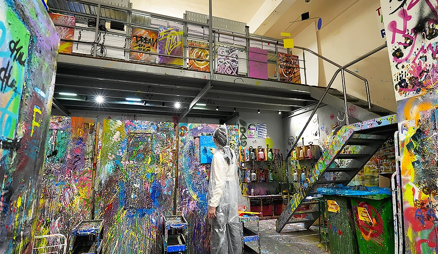 【大天才動感の沙龍】就是要髒才舒壓！放肆揮灑藝術的行動繪畫空間！潑畫體驗、價格