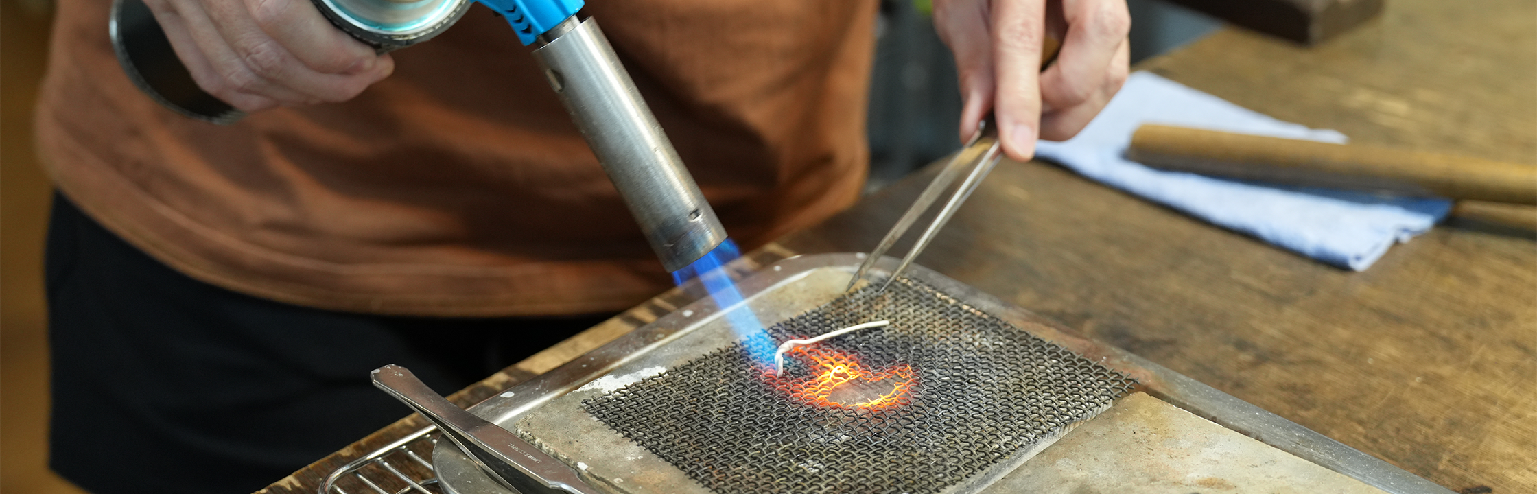 【小洋樓】一對一手作戒指教學，新手也能輕鬆完成專屬銀戒！駁二、鹽埕