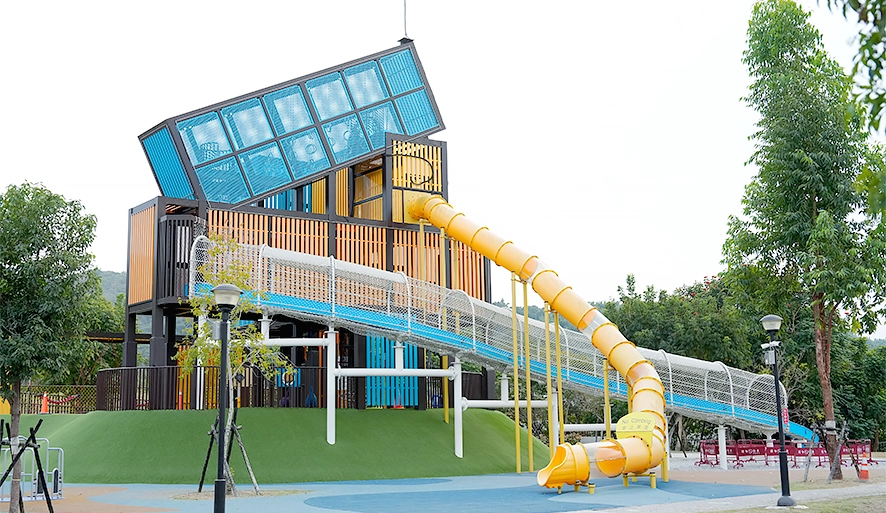 【草屯酷比親子運動公園】親子界天堂！3層樓貨櫃溜滑梯超好玩！停車場