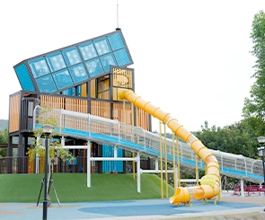 【草屯酷比親子運動公園】親子界天堂！3層樓貨櫃溜滑梯超好玩！停車場