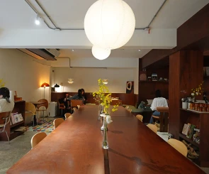 【LOST and Found 信義店】大安巷弄內質感系早午餐！寵物可落地、能預約