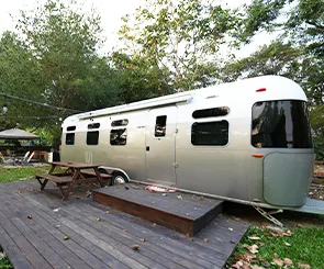 【Camp Sora】隱身山林的絕美營地，免裝備豪華露營超輕鬆！一泊二食完整體驗分享