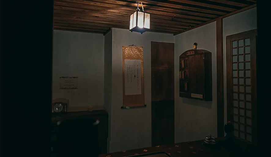 【瘋密工作室】結合舞蹈聲光表演的優異密室！兼具娛樂與解謎樂趣