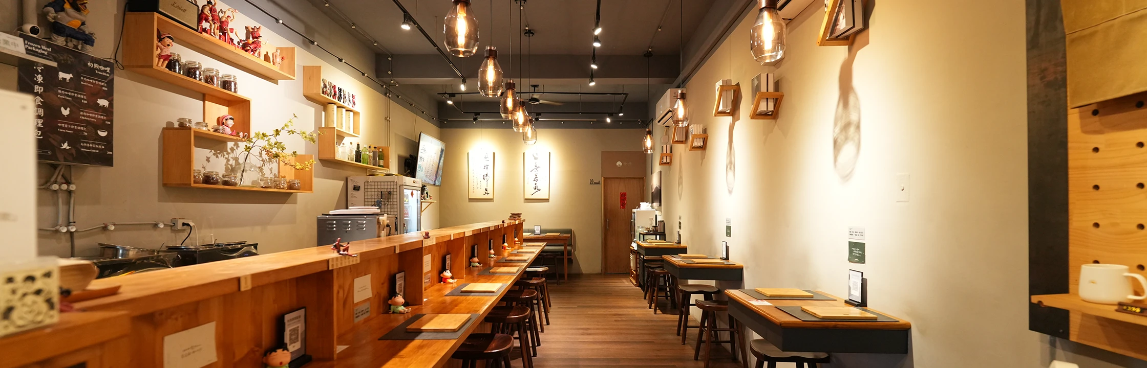 【初煦咖哩】征服埔里人的日式咖哩！16種香料熬製，寵物友善餐廳
