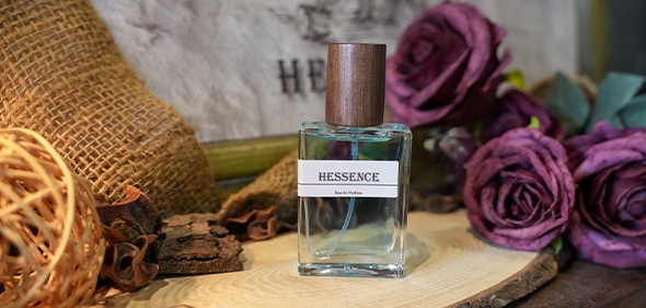 【HESSENCE 尋憶調香】多款香氣基底自由搭配，體驗沉浸式調香時光！