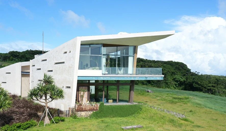 【墾丁寵物友善餐廳推薦】3間熱門打卡餐廳，毛小孩同行也沒問題！