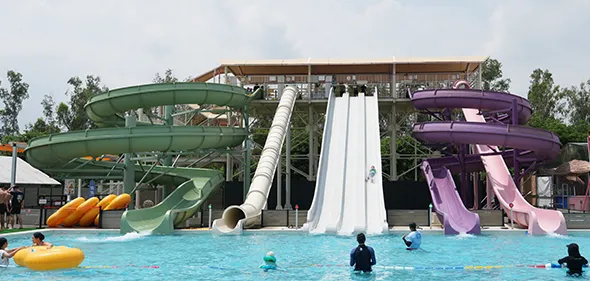 【芯浪國際滑板衝浪公園】最新開幕，全台唯一衝浪樂園！衝浪新手友善，票價、設施一次看